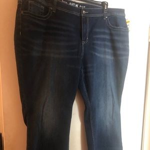 Ladies Plus Bling pocket Flare Jeans